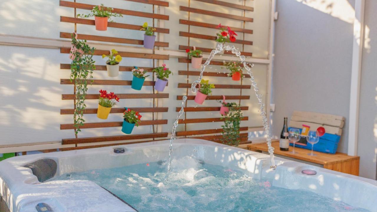 New Delux Green Garden Apartment With Hotube **** Split Eksteriør bilde