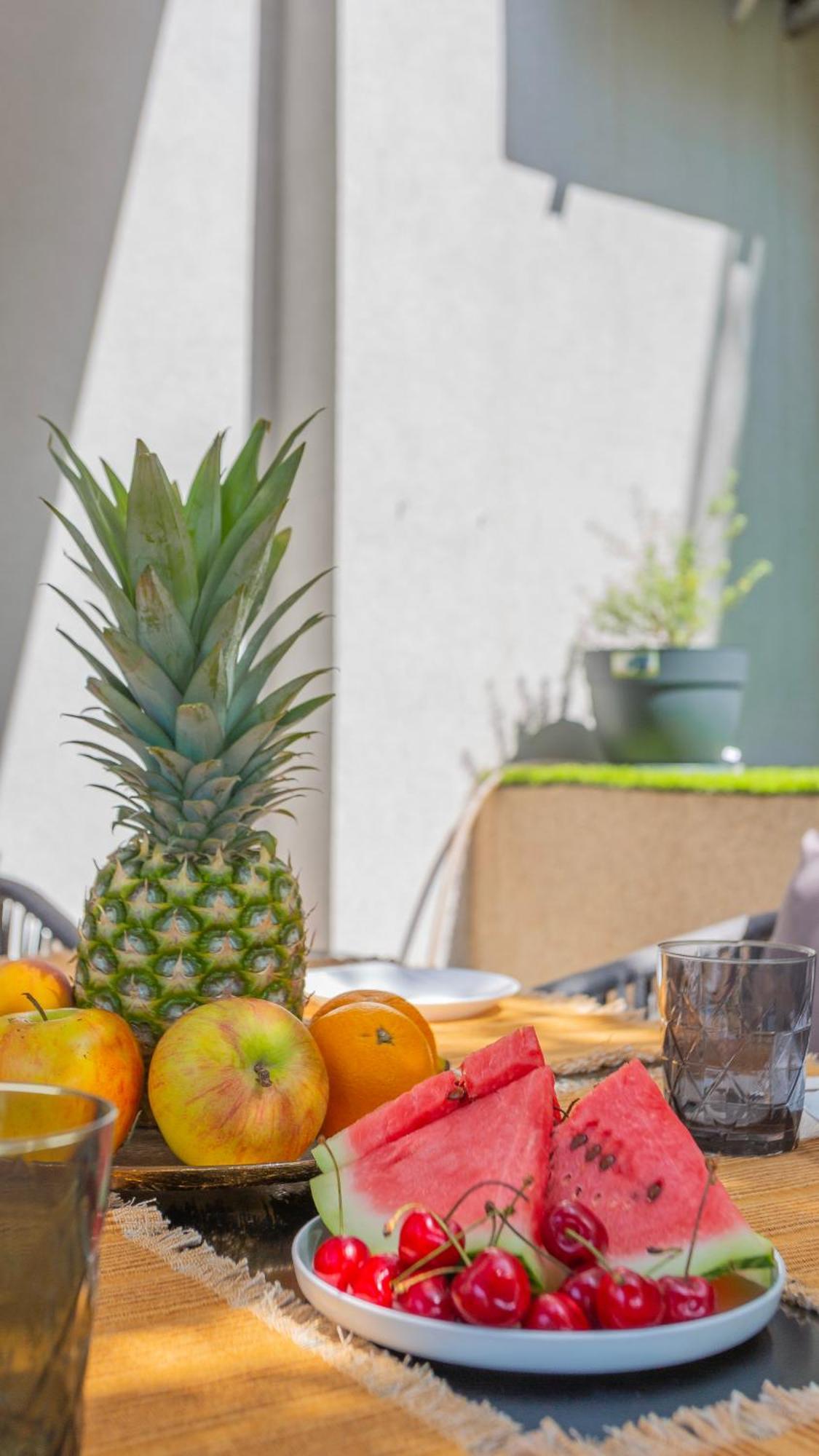 New Delux Green Garden Apartment With Hotube **** Split Eksteriør bilde