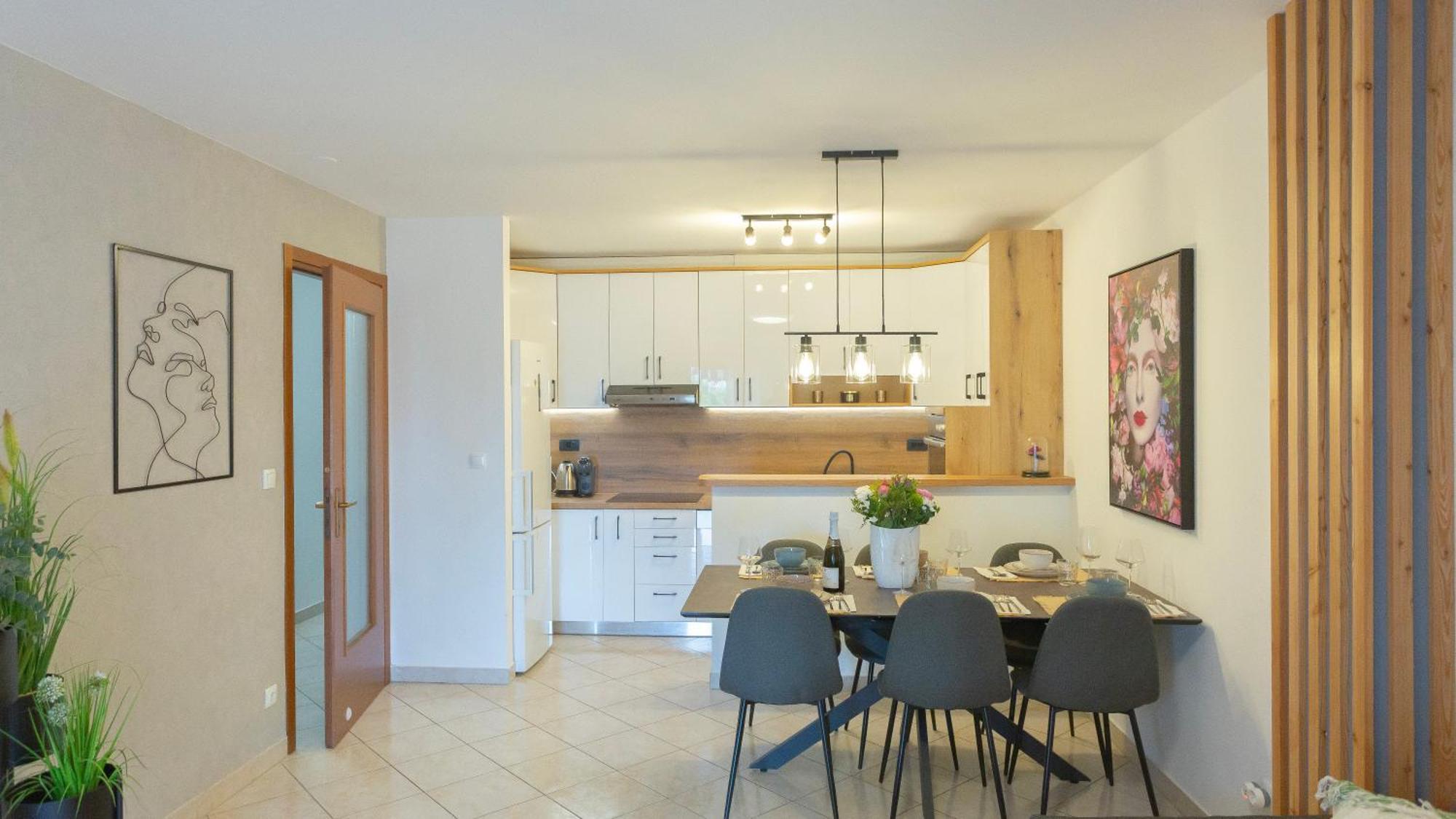 New Delux Green Garden Apartment With Hotube **** Split Eksteriør bilde