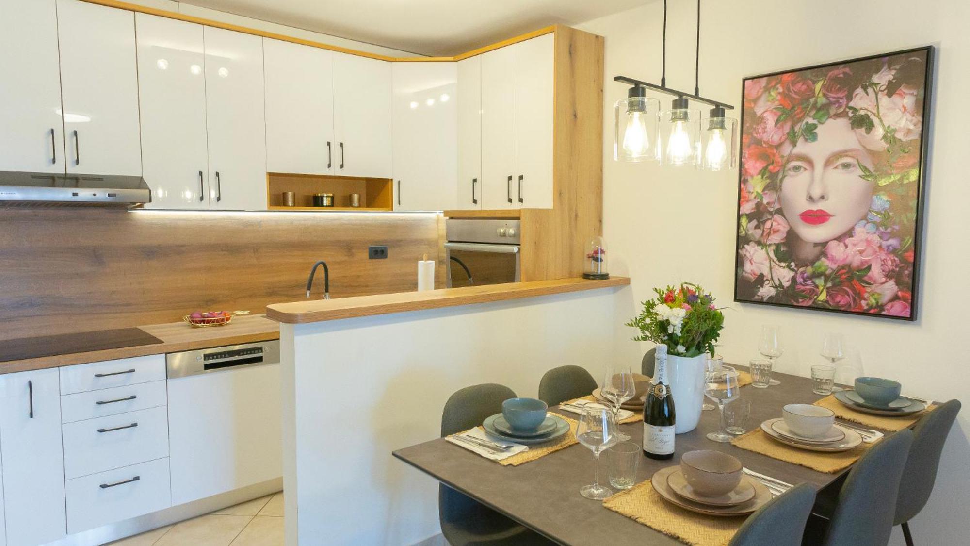 New Delux Green Garden Apartment With Hotube **** Split Eksteriør bilde